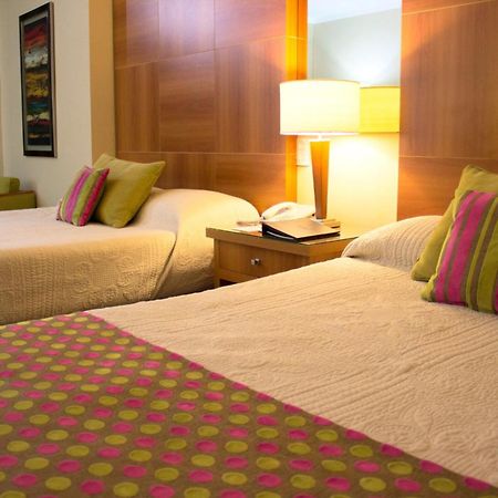 Turismo Hotel Casino กอร์เรียนเตส ภายนอก รูปภาพ